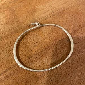 James Avery Hammered Hook-On bracelet in sterling Silver